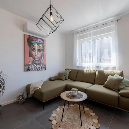 Apartament Maya & Tina Trogir